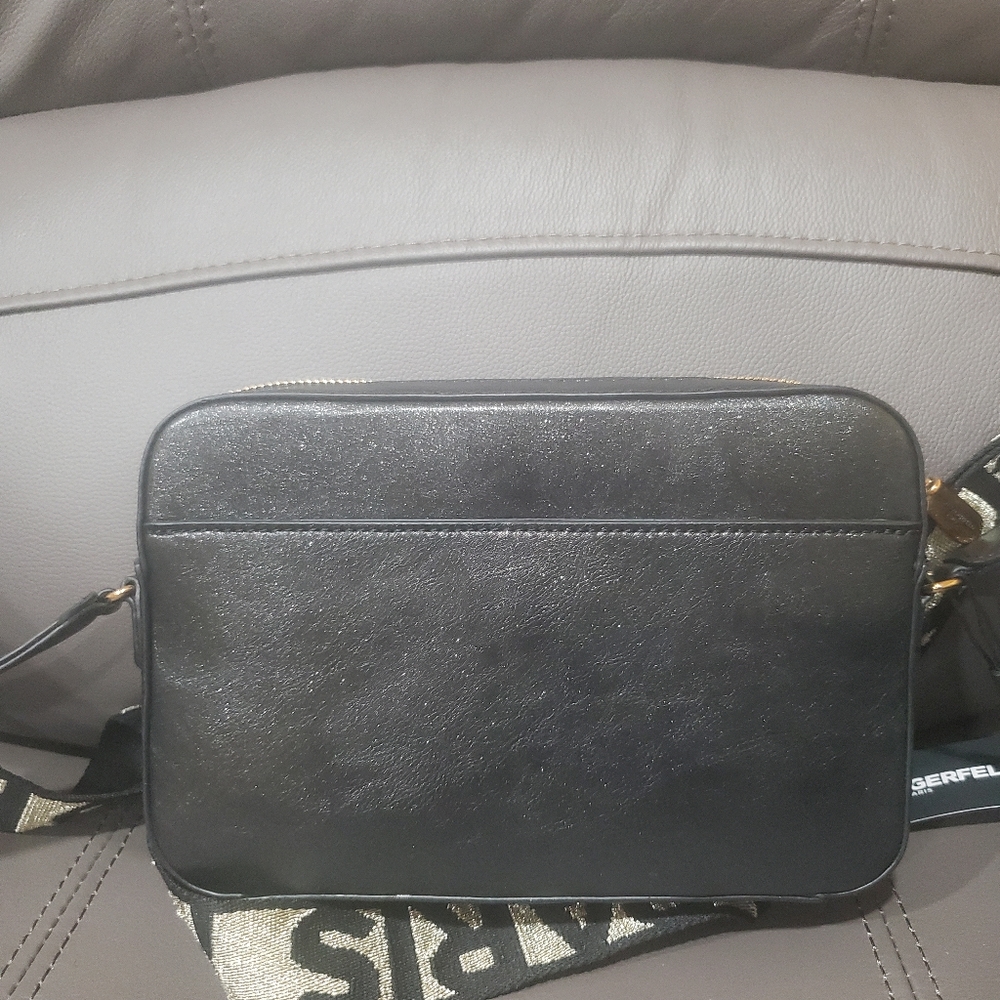 Karl Lagerfeld Paris Black Crossbody Bag  LH2EZ567 NWT - Picture 4 of 7